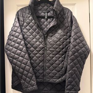 Athleta whisper featherless insulated Jacket